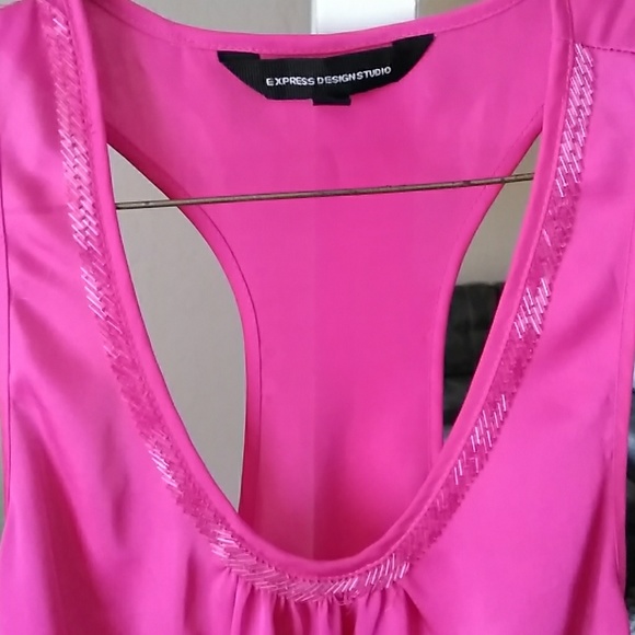 Top - Picture 2 of 3